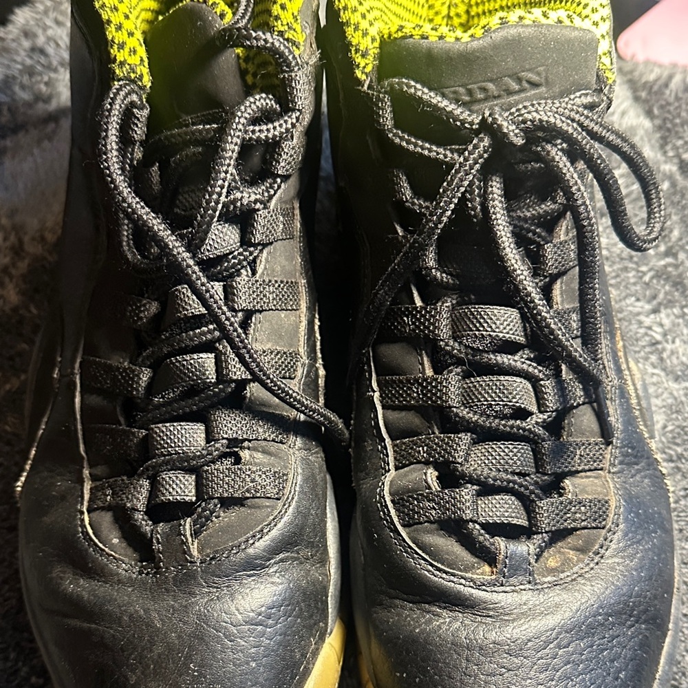 Jordan Black and Yellow Men's Sneakers
